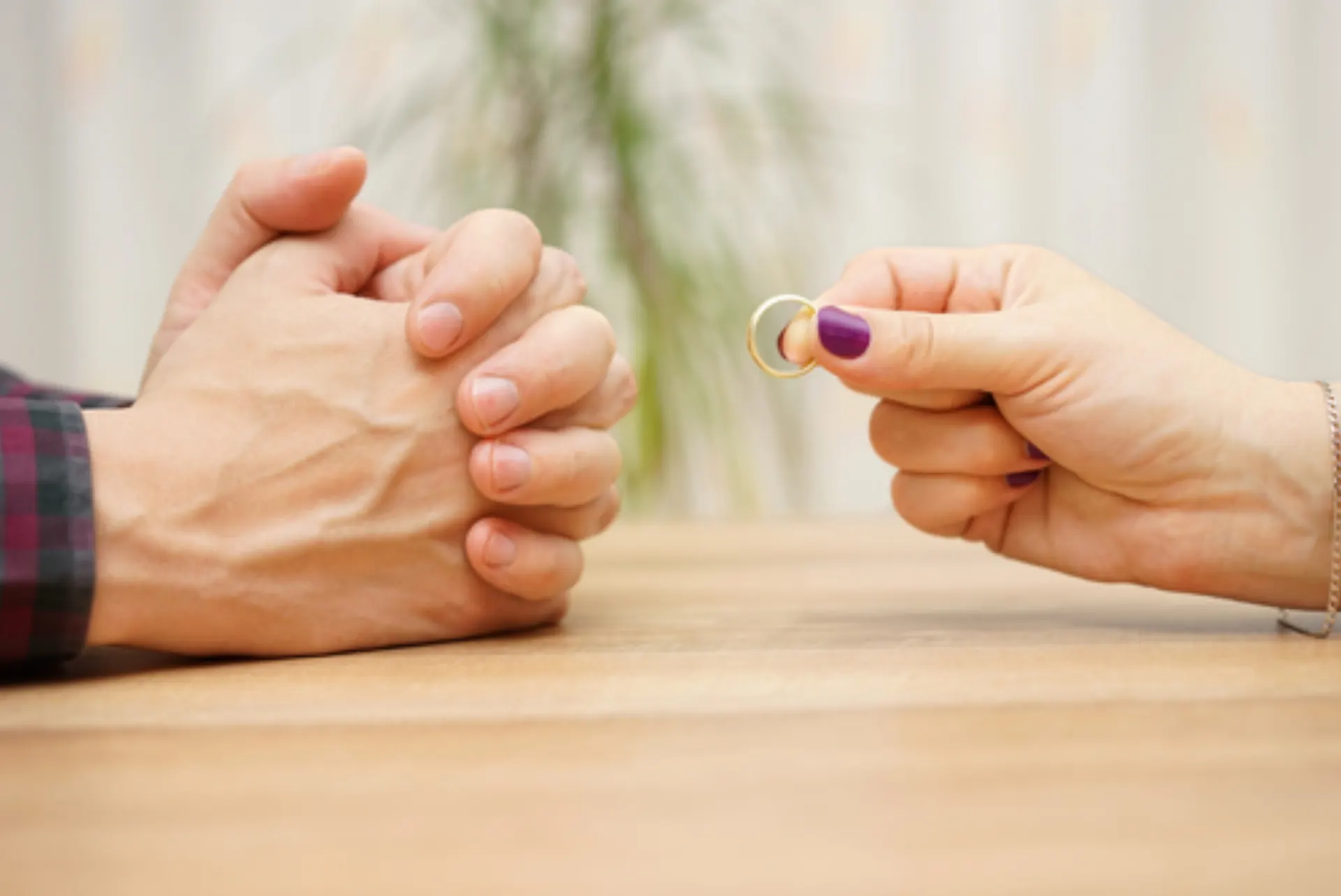Considering Separation – Online Couples Counselling support for Support and guidance for couples who are questioning the fut